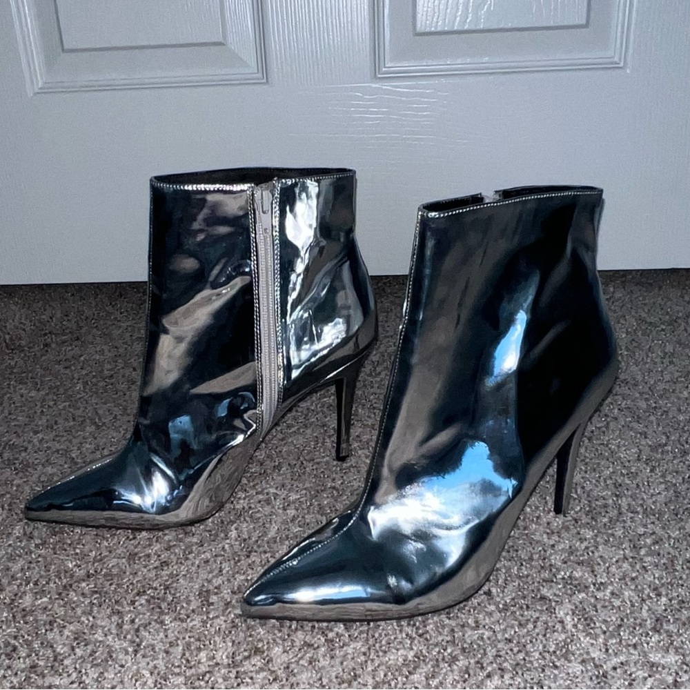 Silver boot /heels size 10